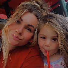 What are the good ice cream shops to visit with kids? I forget the name.