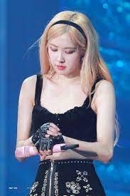 200104 Rose Blackpink Kyocera Dome Day1 C First Love Blackpink Rose Rose Blackpink Black Pink