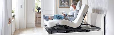 Machen sie ihr schlafzimmer zu einem ort der puren entspannung und statten sie ihr bett mit einem elektrisch. Elektrisch Verstellbare Betten Funktionalitat Design