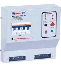 Trust your mouth with shock doctor, the manufacturer of the #1 mouthguard in the world. Skylet Shock Guard Three Phase 32a