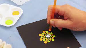 Learn how to walk the dots and drag dots using marks mandalas dotting tools. Beginners Dot Painting Mandala With Happy Dotting Tools Youtube