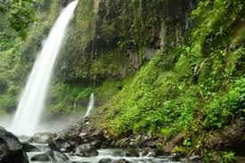 .berada di kota banyuwangi tidak menggunjungi wisata kali klatak yang mempunyai keindahan yang semuanya bisa diamati oleh pengunjung. 34 Tempat Wisata Di Banyuwangi Yang Wajib Dikunjungi