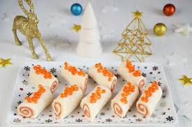 Mini Buches Saumon Et Tarama Recette Apero Noel Saumon Aperitif Noel Tarama