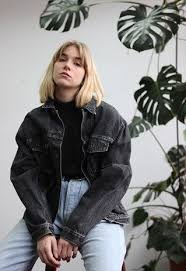Vintage90slevisoversizedblackdenimjacket 2019 Vintage90slevisoversizedbl In 2020 Black Denim Jacket Outfit Oversized Black Denim Jacket Oversized Denim Jacket Outfit