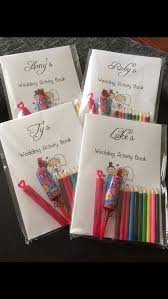 Vorstellung Von Gastfreundschaft Um Zu Verhindern Dass Sich Kinder Bei Der Hochzeit Kids Wedding Activities Wedding Activities Childrens Wedding Activity Packs