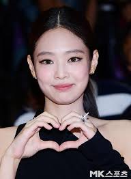 Global artist JENNIE will finally release her first solo studio  album.According to OA Entertainment ..