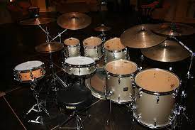 Steve smith is one of the most brilliant drummers in the world. Steve Smith Drummerworld