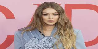 The model, 26, revealed in a new interview that the former. Gigi Hadid Flaunts Her Citrus Inspired Eye Makeup As Fans Are Mesmerized