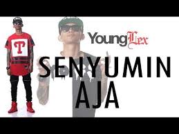 Young Lex Senyumin Aja Official Video Lyric Youtube Young Lyrics Cab