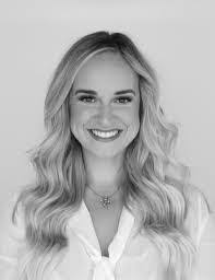 Sasha Patil's Instagram, Twitter & Facebook