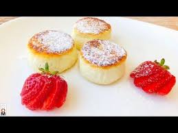 Tvorozhnye Tvorozhnye Syrniki Youtube Food Recipes Breakfast Party Foods