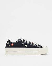 Pull de loisir converse foundation brodée bb: Converse Chuck Taylor Lift Baskets Plateformes A Fleurs Brodees Noir Asos