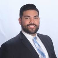 Mike Hidalgo's Instagram, Twitter & Facebook