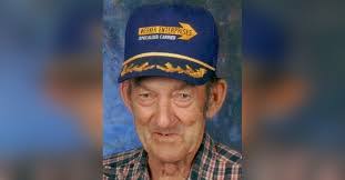 Ellis Blanton's Instagram, Twitter & Facebook