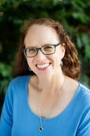 Tracy Crump's Instagram, Twitter & Facebook