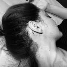 In fact, some describe the pain of getting a tattoo in these areas as a painful, burning tickle. 11 Tiny Tattoo Ideas For Behind Your Ear From Celebrity Tattoo Artists Glamour