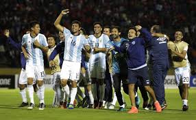 Primera camiseta albiceleste de un equipo de argentina. Por Que Atletico Tucuman Uso La Camiseta De La Seleccion Argentina