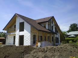 Pentru a vă face mai convenabil să navigați printre oferte, am introdus în sistem calculul prețului mediu. Constructii Case La Cheie Constructii Case Ieftine Bucuresti Constructii Case La Rosu