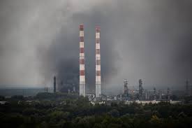 Der kran wurde in position gebracht, um die verbleibende brandlast aus dem dachgeschoss abzutransportieren. Power Plant Bayernoil Irsching Today At 8h Neustadt An Der Donau Bayern Germany Latest News In English On Live Map Germany Liveuamap Com