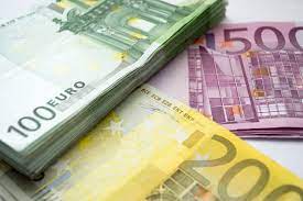 Curs valutar actual euro în lei moldovenești pentru astăzi în moldova (chișinău). Euro Remained Below The Maximum Of 4 9251 Lei Special Arad The Latest News From Arad Newsy Today