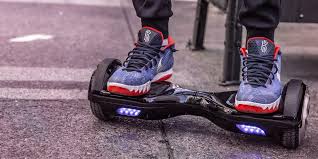 The hoverboard is controlled by two gyrosensors that make precise weight pressure calculations. Hoverboard Unfall Haftpflicht Studentenhaftpflicht De