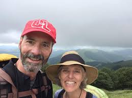 What app is best for navigating the Camino routes?