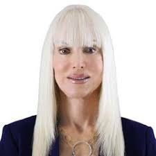 Lynn Levy's Instagram, Twitter & Facebook