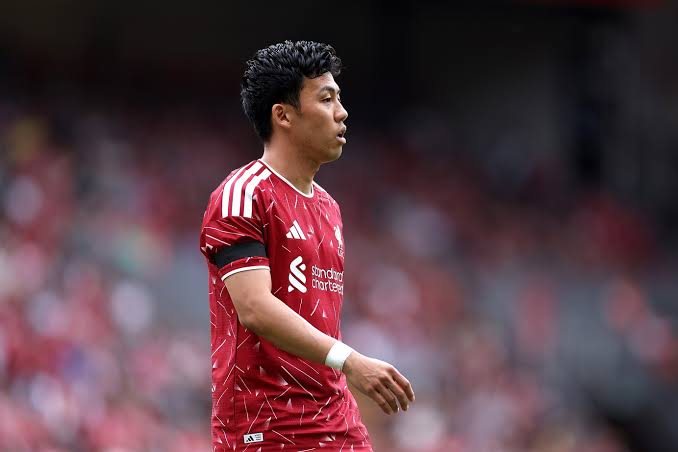 Liverpool are looking to sell midfielder Wataru Endo in January