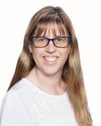 Karen Stromquist's Instagram, Twitter & Facebook