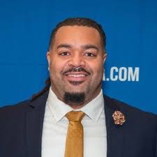 Samuel Chatman's Instagram, Twitter & Facebook