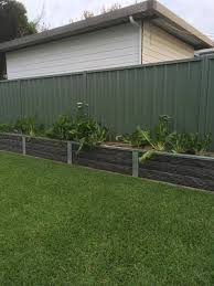 Specrite 69 x 7mm 5 7m finger jointed treated pine ezy edge garden edging rola pak 1m 2 log tuff 300mm spike 18 pack cyclone. Ridgi Rocks Concrete Sleeper Steel Post Garden Bed For More Information Visit Ridgi Com Au O Landscaping Retaining Walls Beach House Landscaping Garden Beds