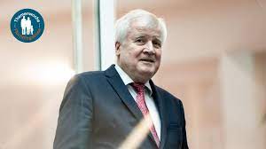 Der minister sei positiv auf das virus getestet worden und befinde sich aktuell in häuslicher isolation, teilte sein sprecher steve alter am montag mit. Interview Horst Seehofer Was Ich Anders Machen Wurde Gar Nichts Augsburger Allgemeine