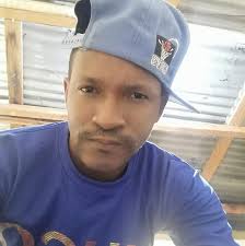 De Veri Comunicaciones Roberto Gonzalez