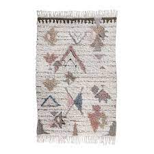 Ein fröhlicher mond und mehrere sterne zieren den teppich. Lorena Canals Tuba Waschbarer Teppich 140x200cm Kaufen Amara