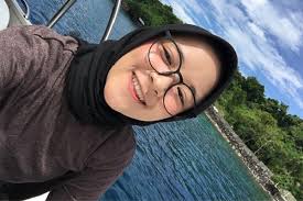 nissa sabyan sedingin salju selembut bayu menenangkan hatiku. Nissa Sabyan Digandeng Siti Nurhaliza Di Lagu Ikhlas