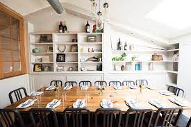 Sweeping elliott bay views, spaces warmed by live fire, seasonal menus and exceptional service define events at aerlume. The Private Dining Directory Seattle The Infatuation