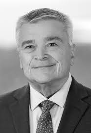 Jonathan Adrien's Instagram, Twitter & Facebook