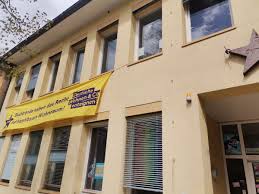 Nach frankfurt pendeln ist für viele studenten keine der asta fordert eine neue wohnraumpolitik für frankfurt. Asta Tu Berlin On Twitter Lieber Dwenteignen Und Co Enteignen Oder Kaufen Wovon Zur Holle Eine Wohnung Kaufen Konnen Https T Co Qthv8nbzwr Https T Co Aywqqlmpgq