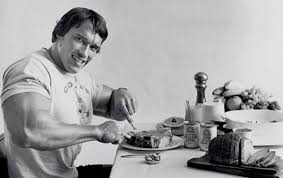 Qualifizierte bestellungen werden kostenlos geliefert. Arnold Schwarzenegger Training Ernahrung Und Motivation Der Bodybuilding Legende Gymbeam Blog