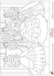 Sur cette page, un maximum de père noël attendent imprimés et d'être coloriés. Barbi Coloriage Imprimer Novocom Top