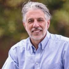 Tom Socha's Instagram, Twitter & Facebook