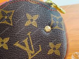 Owning a louis vuitton bag is so much more than just a status symbol, it's also investing into an outstanding item that will last you for years to come. Louis Vuitton Round Coin Purse Monogram Cherry Bags Valley