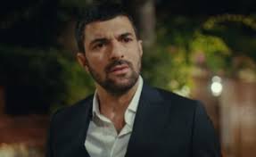 Cei mai frumoși 10 actori turci