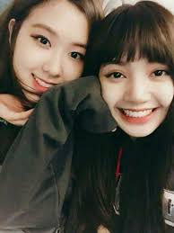 ป กพ นโดย lulamulala ใน blackpink chaelisa เพ อนร ก ไอเด ยว นวาเลนไทน น กร อง