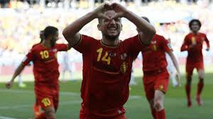 Fellaini won 87 caps for belgium, appearing in two world cups and helping the red devils to third fellaini, who was also eligible to play for morocco, made his international debut in february 2007 and. Belgien Dreht Das Spiel Gegen Algerien Fussball