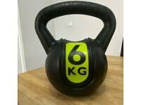 Stand with kettlebell in the right hand, and feet shoulder's width apart. 6kg Kettlebell For Sale Gumtree