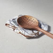 Cinderella Spoon Rest In White Marble | Kave Home