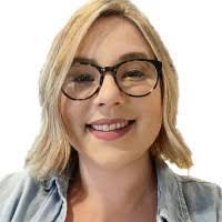 Krista Graff's Instagram, Twitter & Facebook