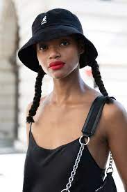 39 Easy Summer Hairstyles For When It S Too Hot To Deal In 2021 Summer Hairstyles Easy Summer Hairstyles Hair Styles