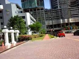 Ve bölgeyi modernize etme girişiminde bulunuldu ve sri pentas'ın açılmasıyla, tv3'ün yayın merkezi 22 ekim 1996'da resmi olarak açıldı ve jaya jusco zincirinin ardından giderek. Sri Pentas Bandar Utama Damansara Petaling Jaya Selangor 2 Youtube